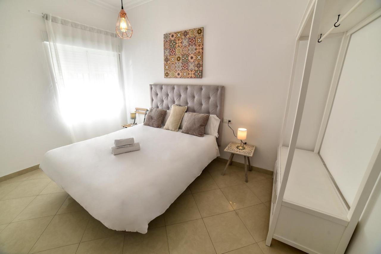Alohamundi San Leandro Apartment Seville Ngoại thất bức ảnh
